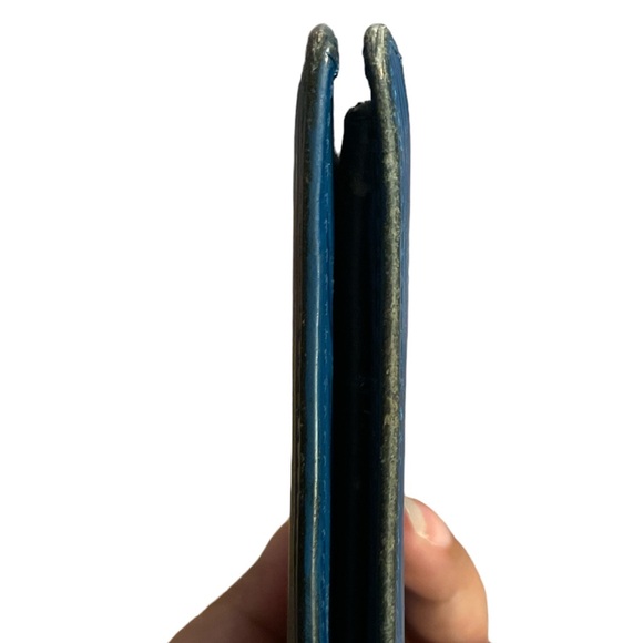 💃Louis Vuitton -Auth Bifold Louis Vuitton Epi Leather wallet! - Picture 8 of 13